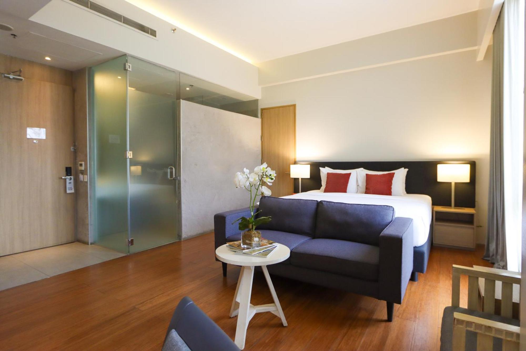 Privato Quezon City Exterior photo