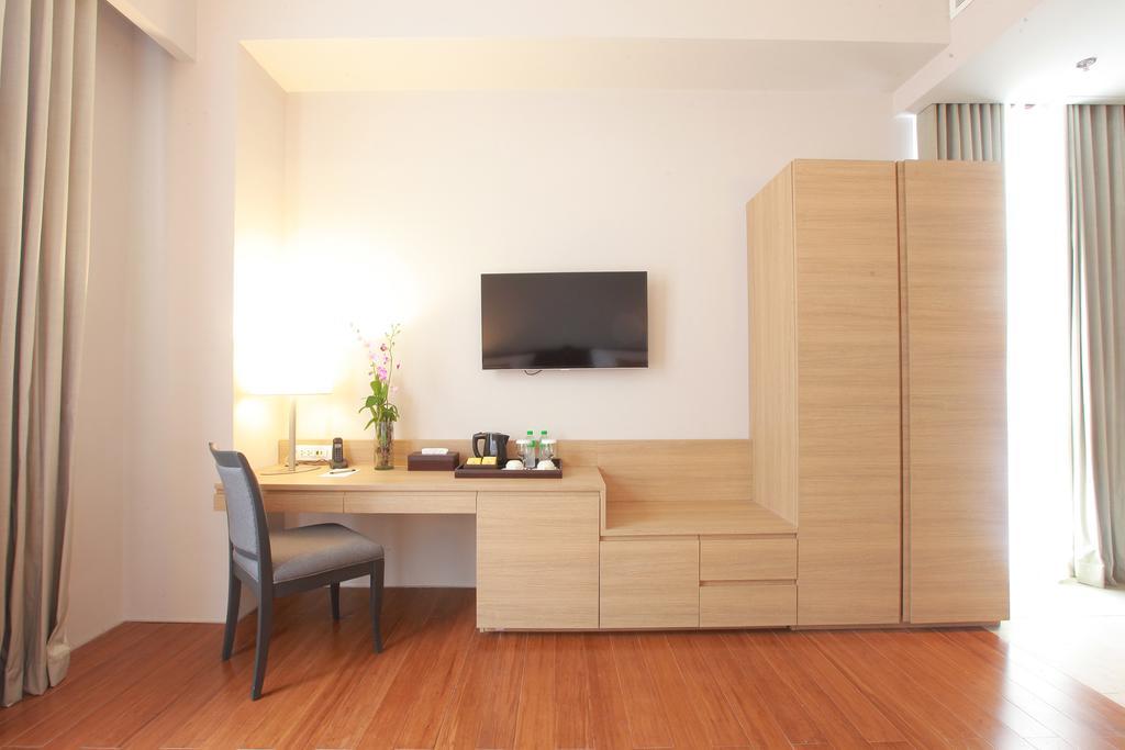 Privato Quezon City Exterior photo